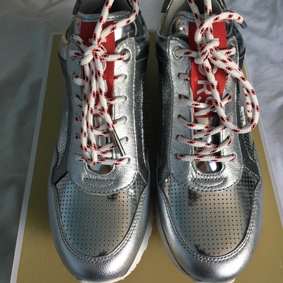 Michael Kors Maddy Trainer - Silver - Picture 6 of 7